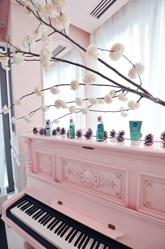 Skin to Win: The Clear Routine